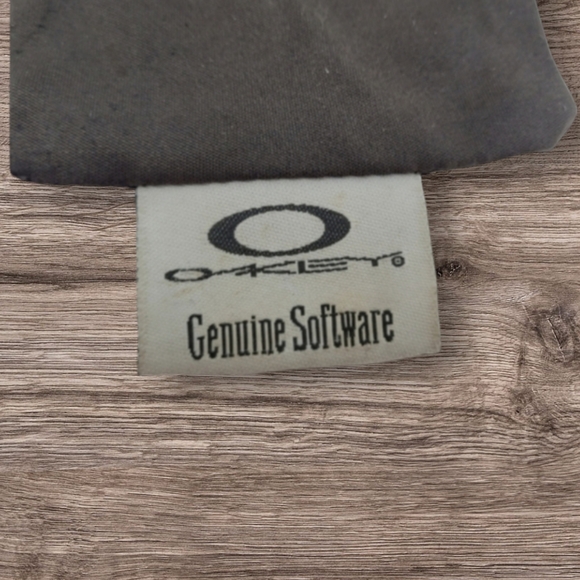 OAKLEY GENUINE SOFTWARE SUNGLASS BAG - Picture 3 of 5